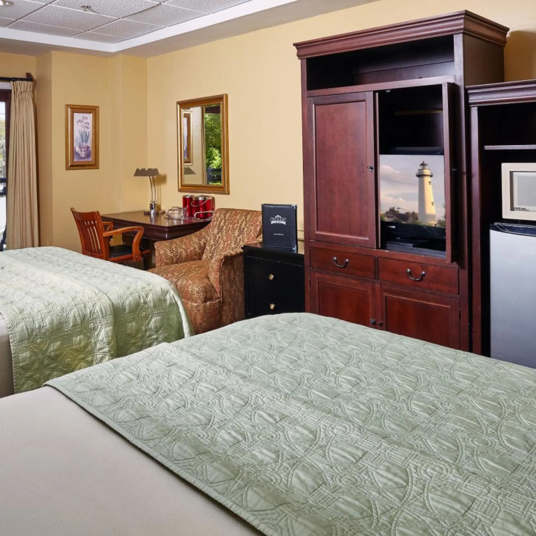 Ocean Inn & Suites