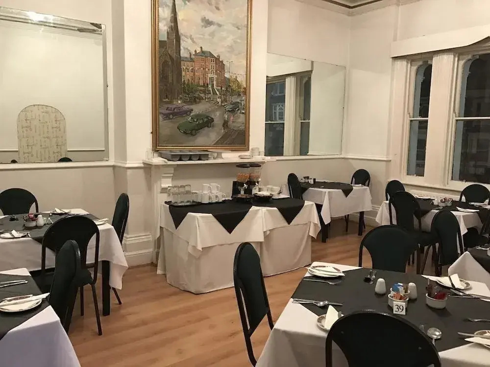 Victoria Hotel