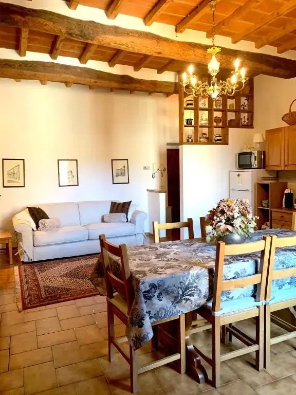 Dolcevita Chianti Apartments