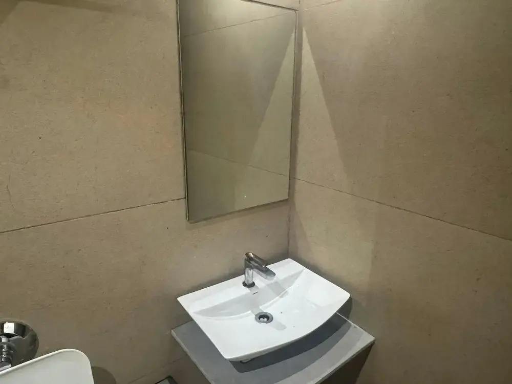Hotel Sahara Residency