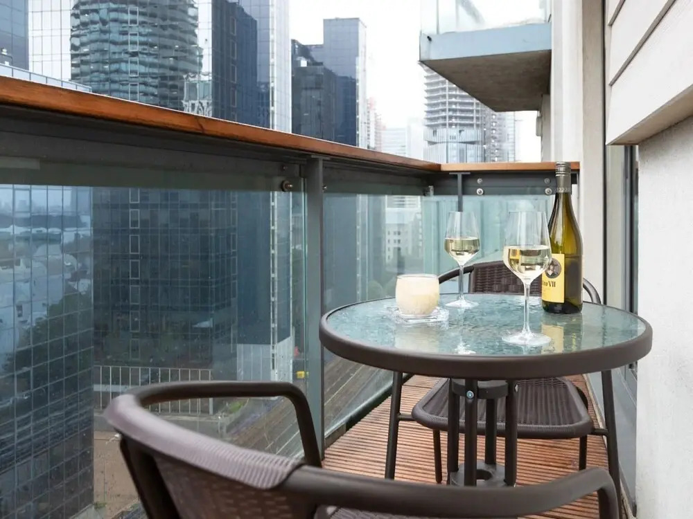 Royal Crossharbour Apartment