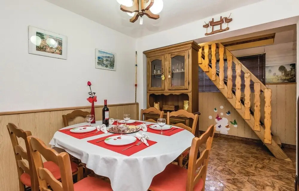 Nice Home In Plaski With House A Panoramic View