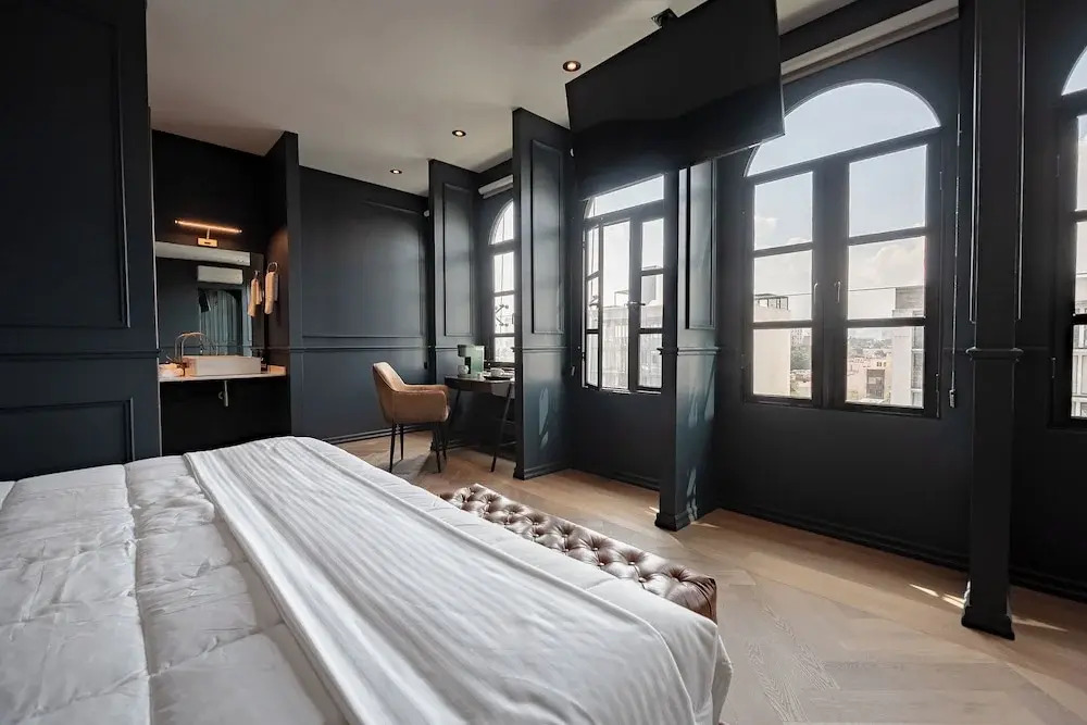 The Sapphire Room