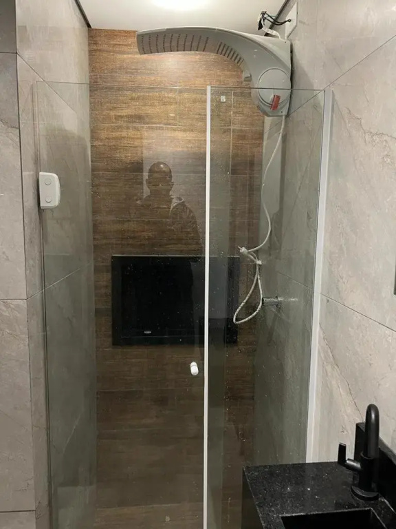 Apartamento para pessoas de família ou a negócio, Ap Lindo aconchegante no Brás próximo igreja Mundial,mercado municipal, 25 de março, templo Salomão, metro Dom Pedro ll, bancos, mercado e etc