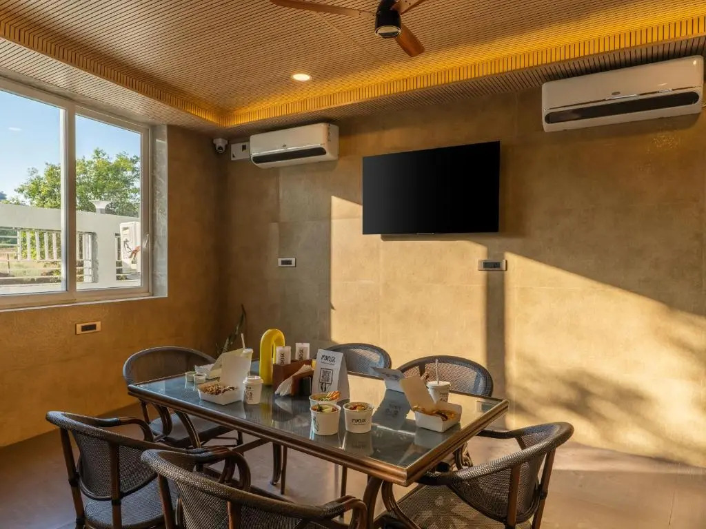 The Hosteller Bam Lonavala, Tiger Point