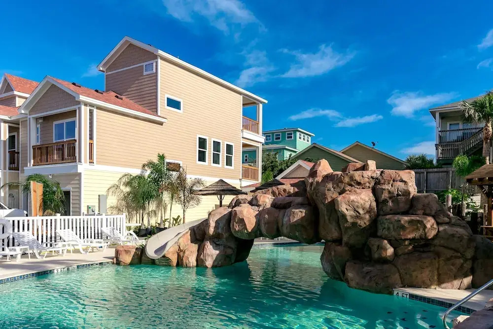 Life is Good Today 4 Bedrooms 4.5 Bathrooms Condo