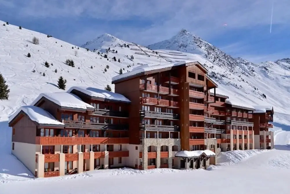 Belle Plagne Apartment on Slopes With 2 Rooms for 6 People of 35 mÂ² Th06