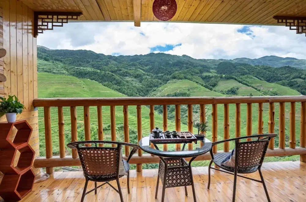Jingzheng Holiday Hotel