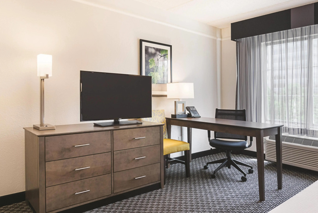 La Quinta by Wyndham Atlanta Perimeter Medical