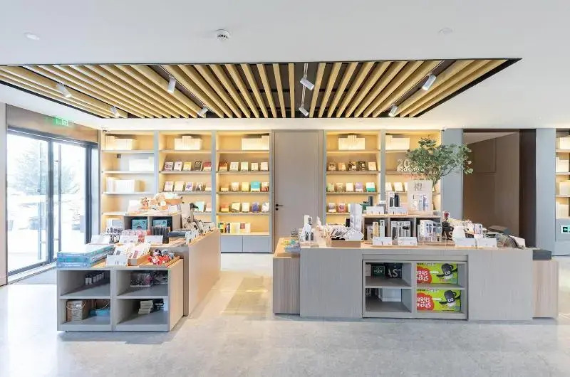 Ji Hotel (Shanghai University, Yecheng Road)