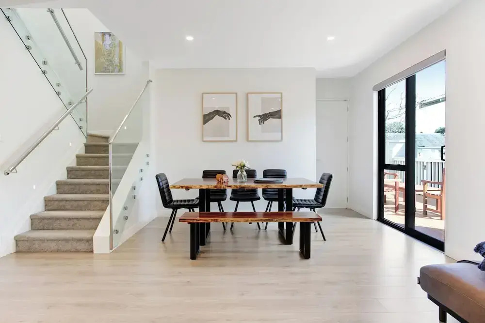 Central Oasis Townhouse with Parking