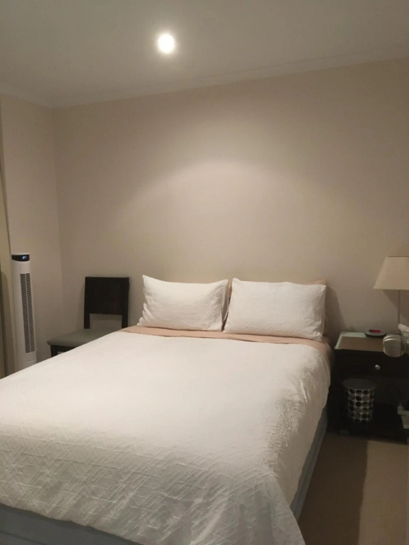 Merivale stay in South Brisbane two beds two baths one parking