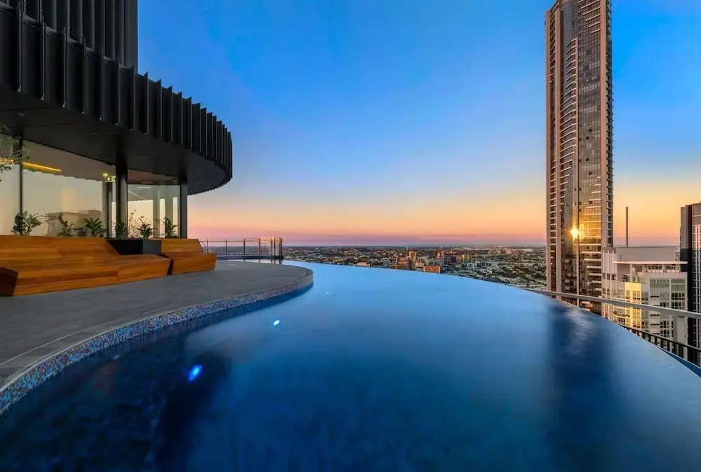 Brisbane Central Highrise 1Bed Gym Pool Qbn550-25