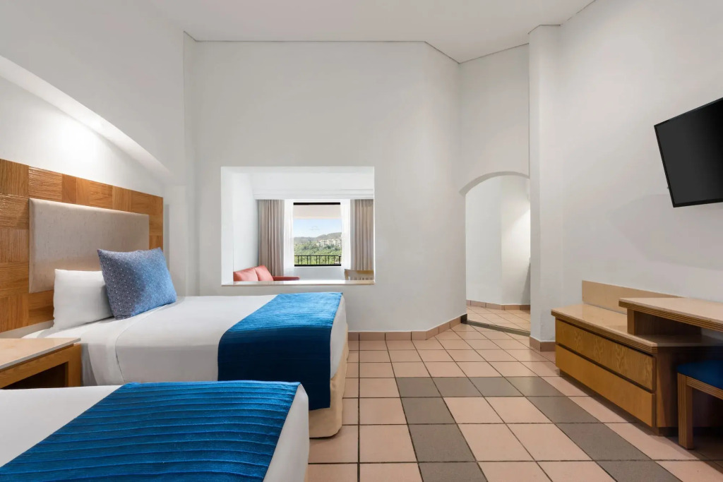 Park Royal Beach Huatulco