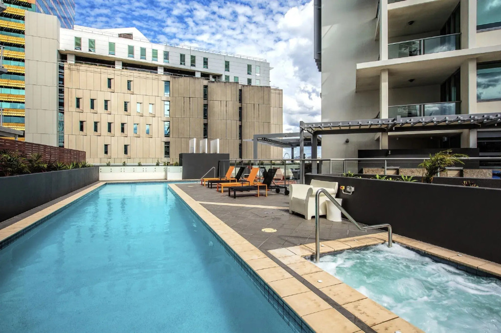 Evolution Apartments