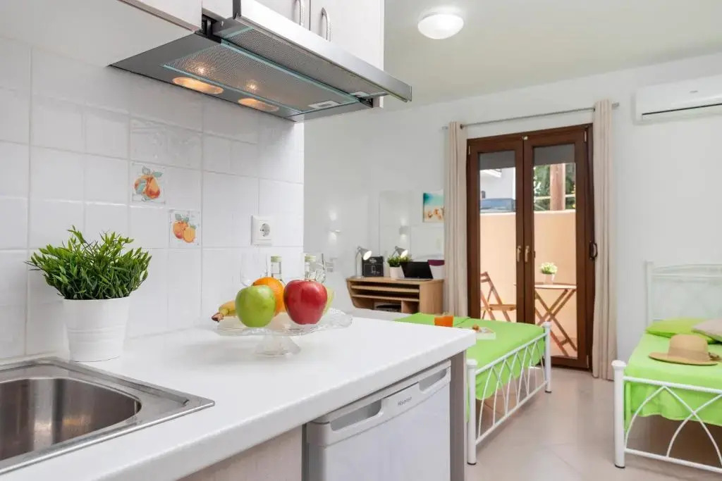 NAXOS DIAMOND Studios Apartments