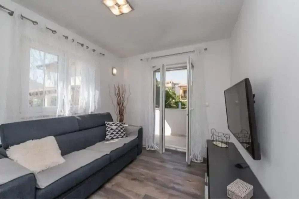 Modern Apartment in Pakostane With Barbecue
