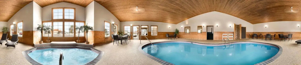 Country Inn & Suites by Radisson, Grand Rapids, MN