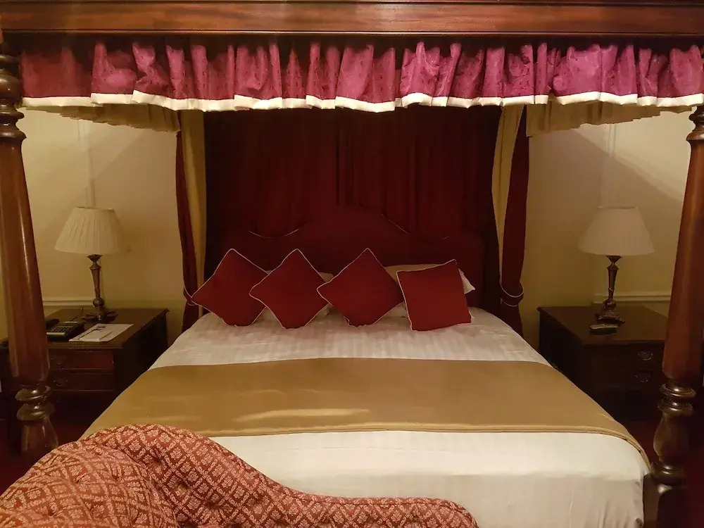 Tre-Ysgawen Hall & Spa
