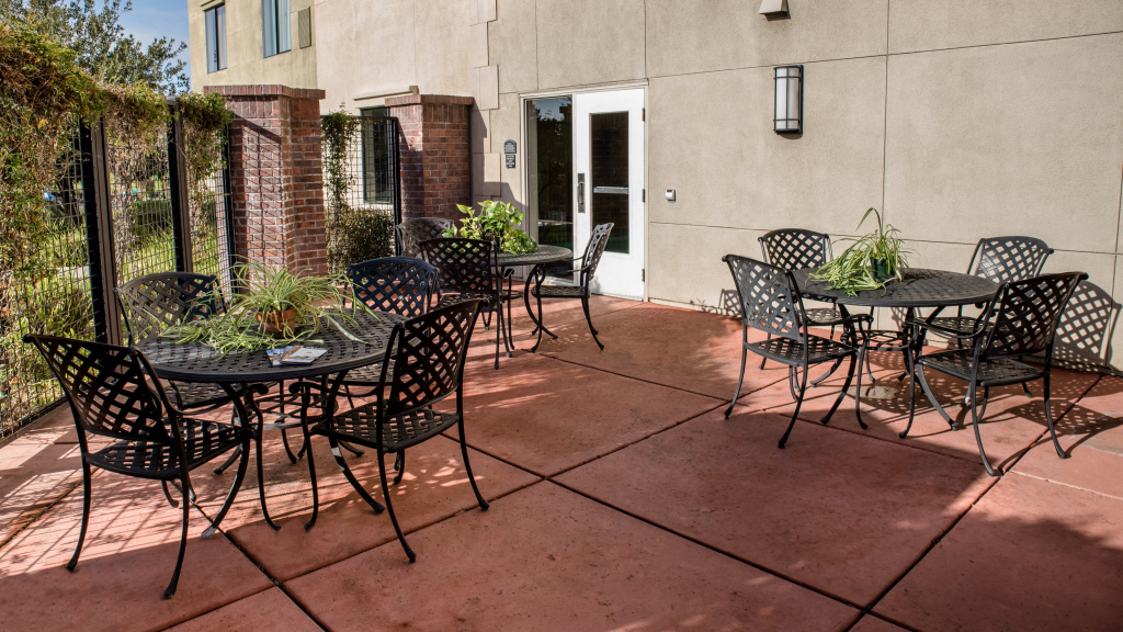 Holiday Inn Express Hotel & Suites Lincoln-Roseville Area by IHG