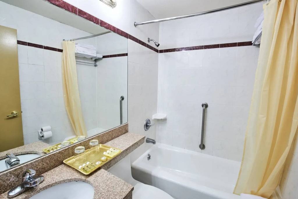 Flushing Hotel