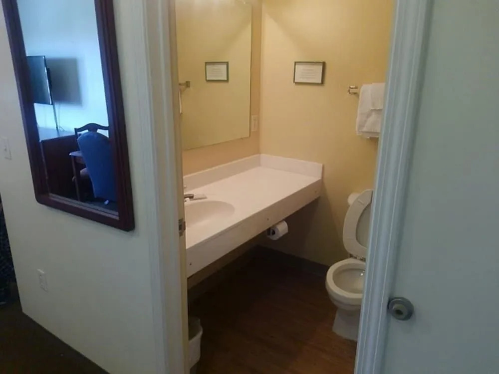 InTown Suites Extended Stay Clarksville TN
