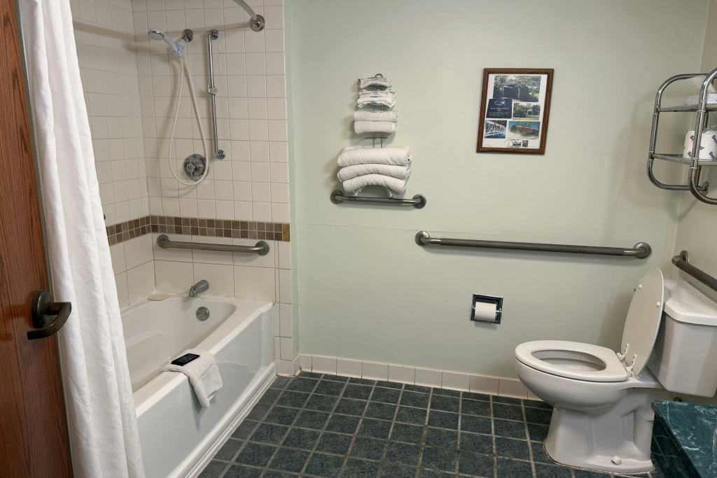 Royal Inn Rockville IN by Hotel O