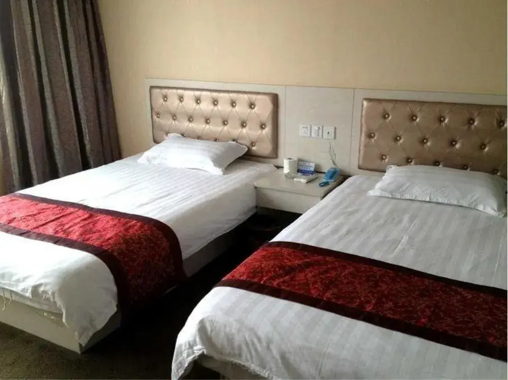 Minghong Business Hotel