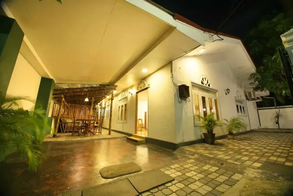 Yoho R K Villa