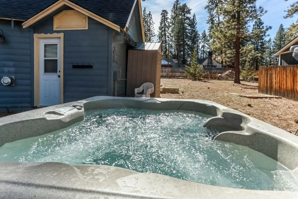 Mountain Cottage-1882 by Big Bear Vacations