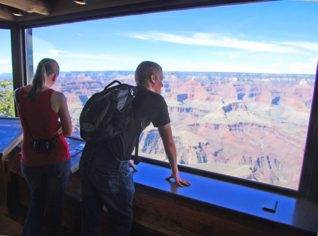 Grand Canyon Hotel & Suites