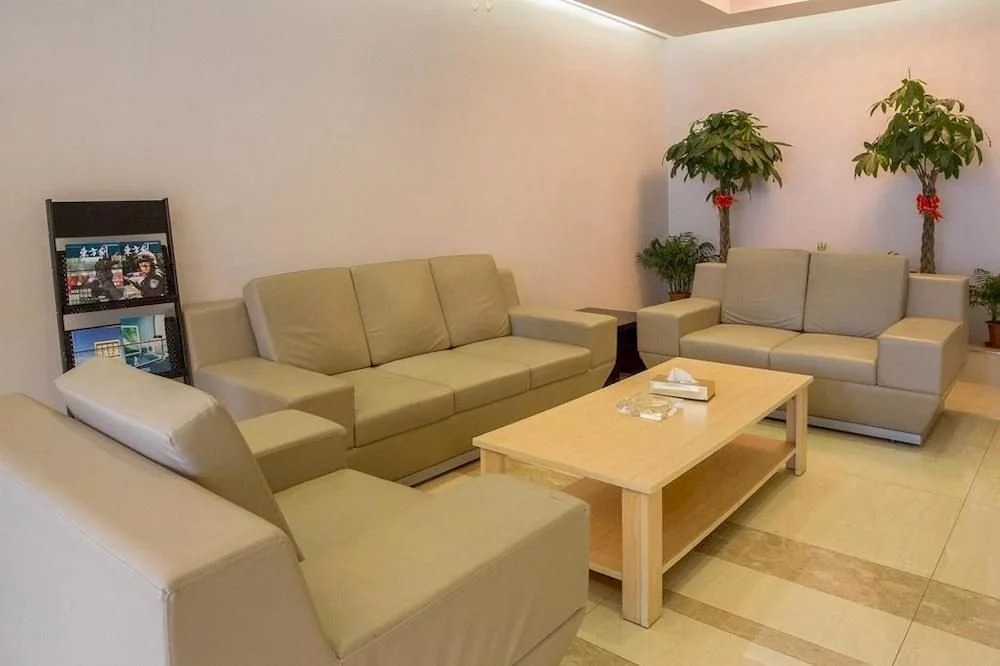 Motel 168 Shanghai Nanhui Huinan Subway Station