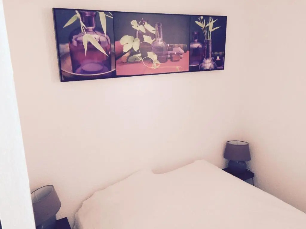 Appartement 2 pieces, renove, 2 piscines+tennis, mer, climatisation