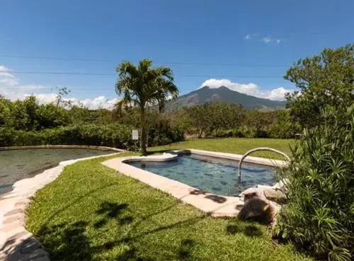 Colinas del Miravalles Hotel & Hot Springs