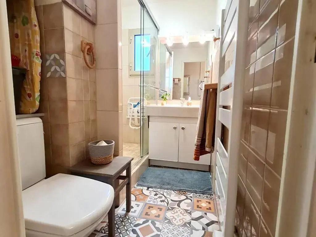 Appartement Six-Fours-les-Plages, 2 pièces, 4 personnes - FR-1-316-288