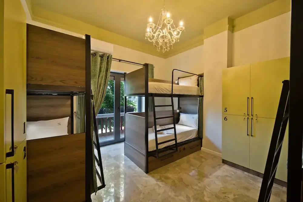 2115 Boutique Hostel