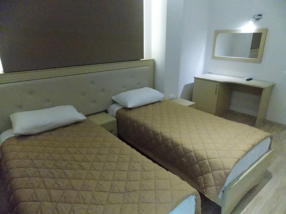 New Heaven Hotel