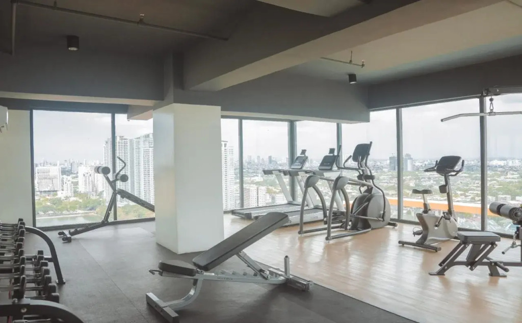 Upper Story Serviced Apartments