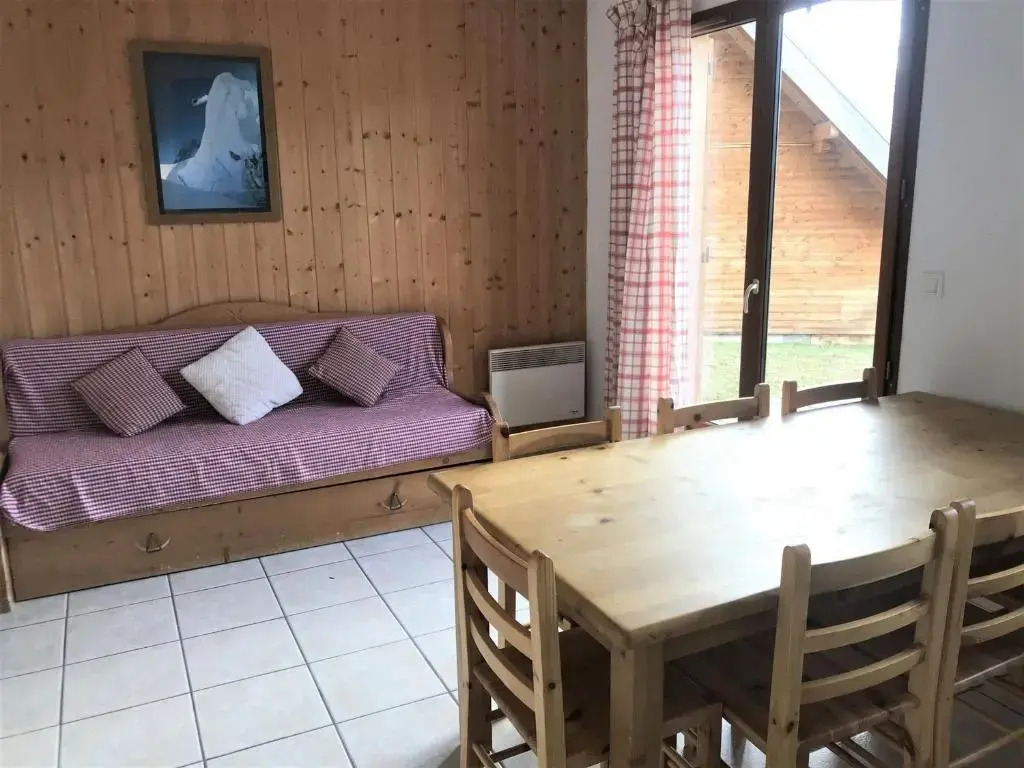 Chalet Le Dévoluy-Agnières-en-Dévoluy, 4 pièces, 8 personnes - FR-1-504-40