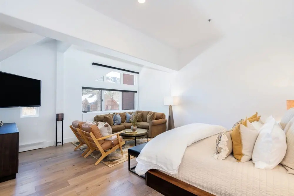 Bear Creek Lodge 412 4 Bedroom Condo by Alpine Lodging Telluride