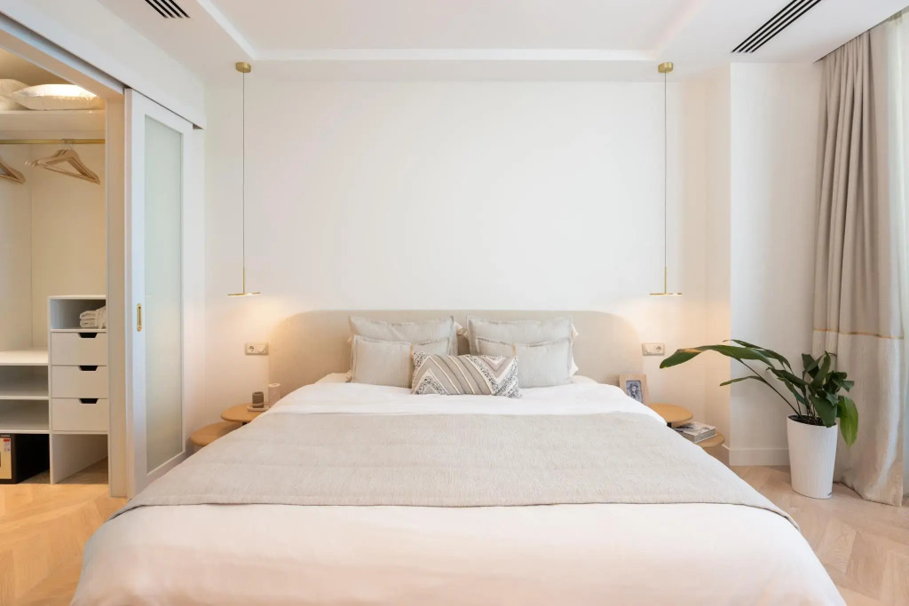 Sun Apartments АК Карат 21