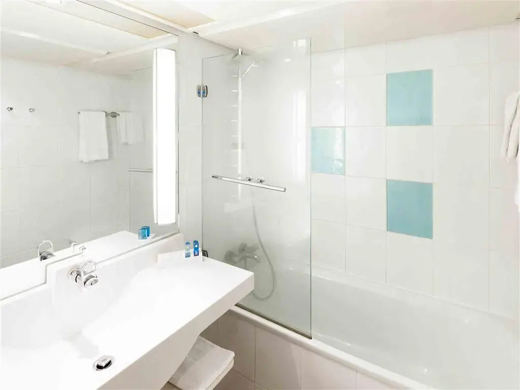 Novotel Newcastle Airport