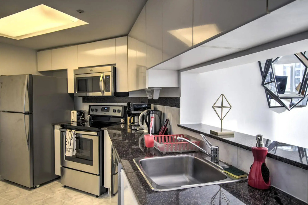 The Residence Club Vancouver