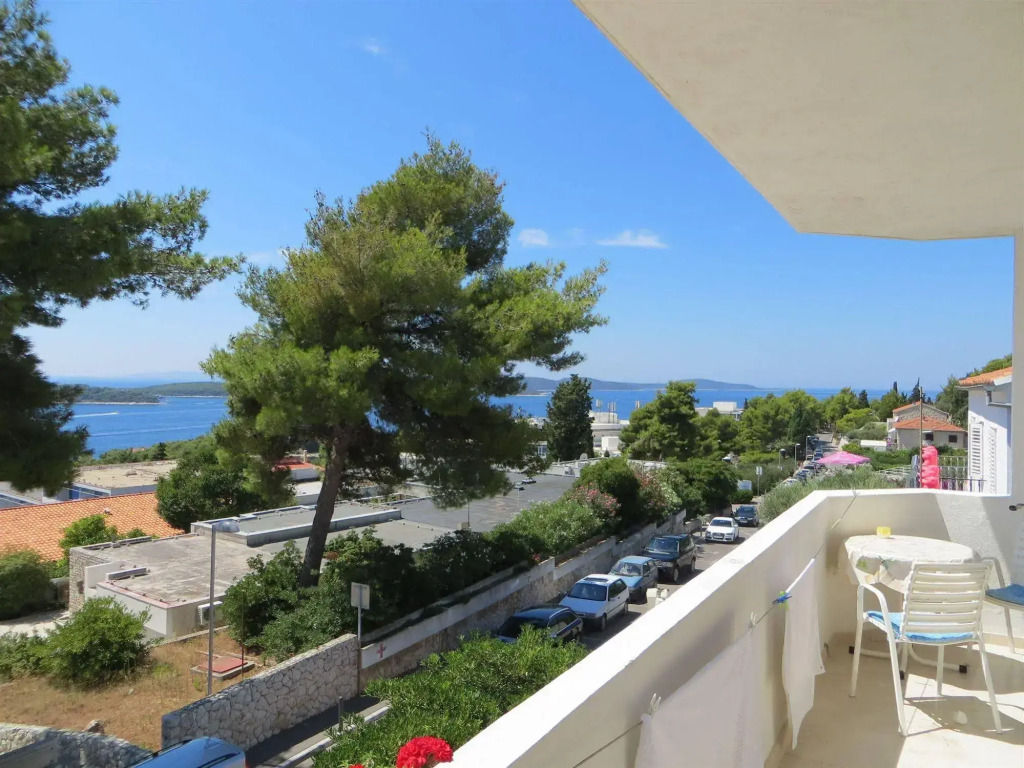 Apartments and Rooms Rogosic