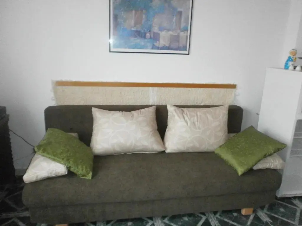 Fehér Rózsa Apartman