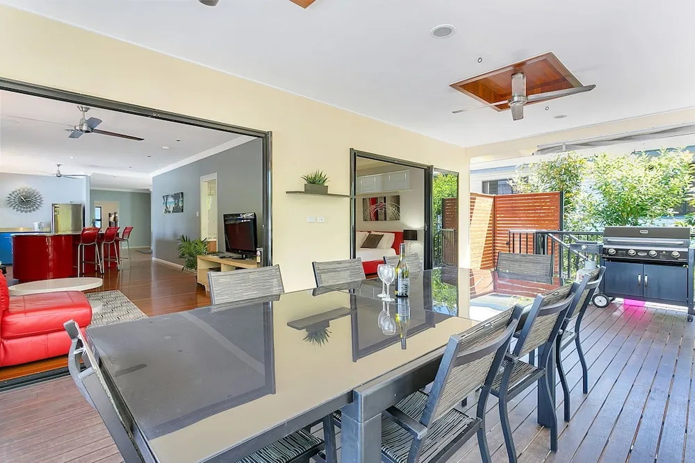 Aussie Beach House