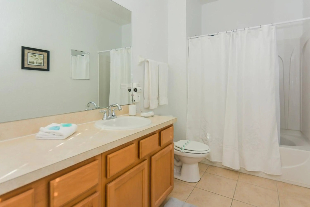 5Br 3Bath Private Townhome 13min Disney 1496ft