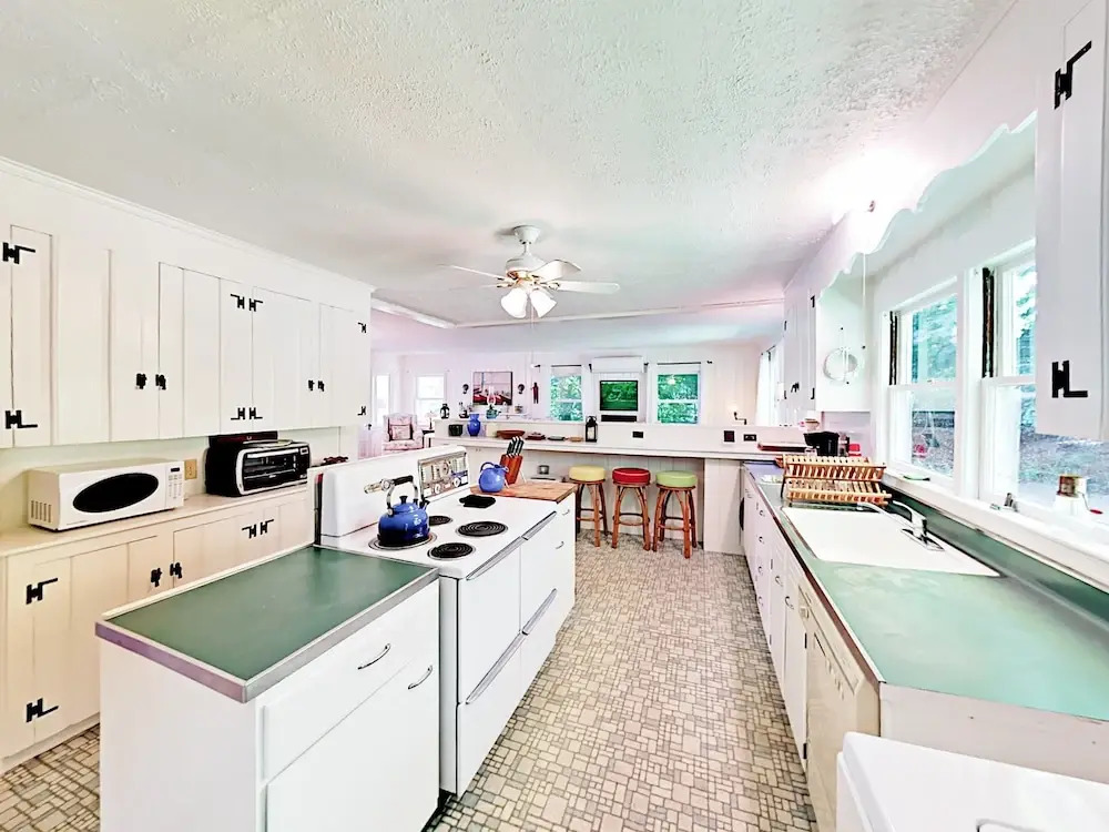 216 Pimlico Pond Road Home 3 Bedrooms 2 Bathrooms Home