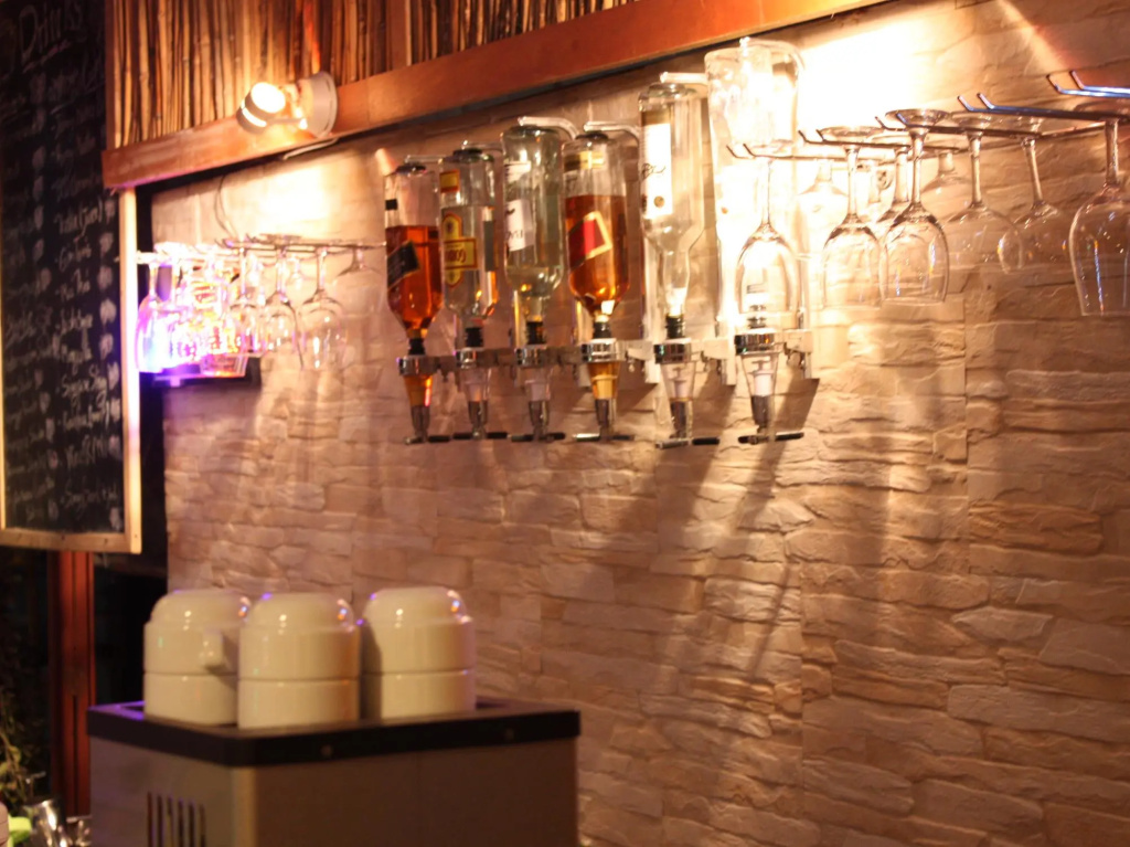 Opal House Hotel & Restaurant