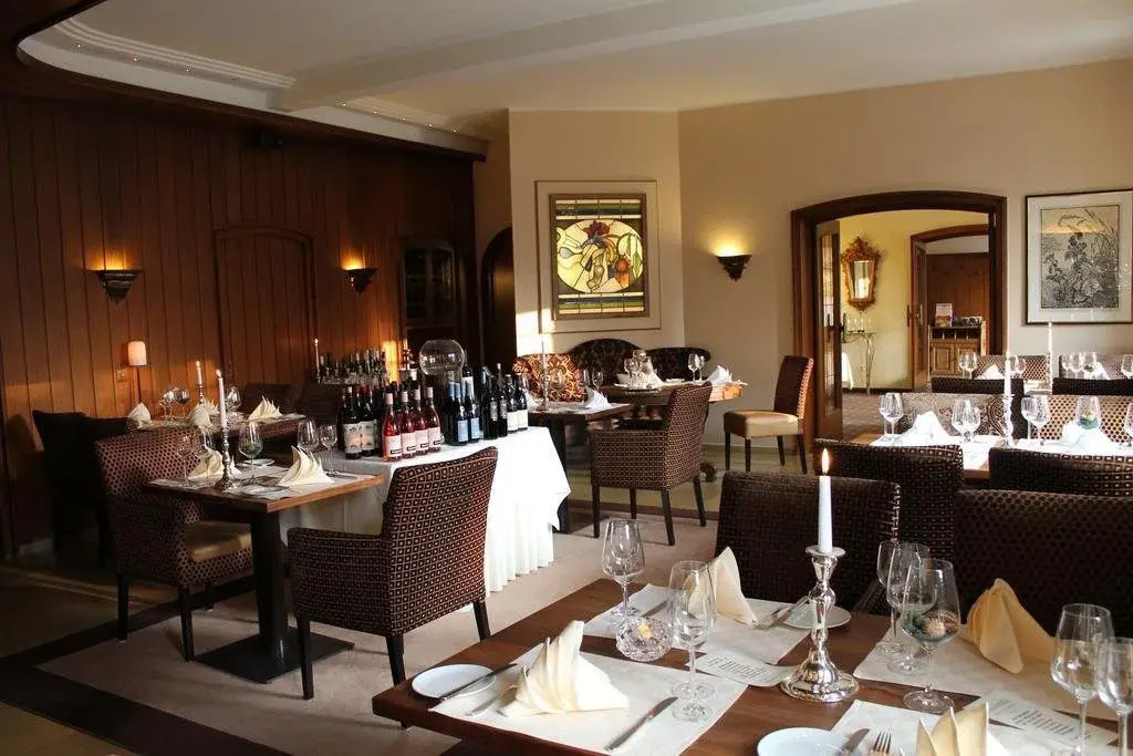 Haus Elmer Hotel und Restaurant